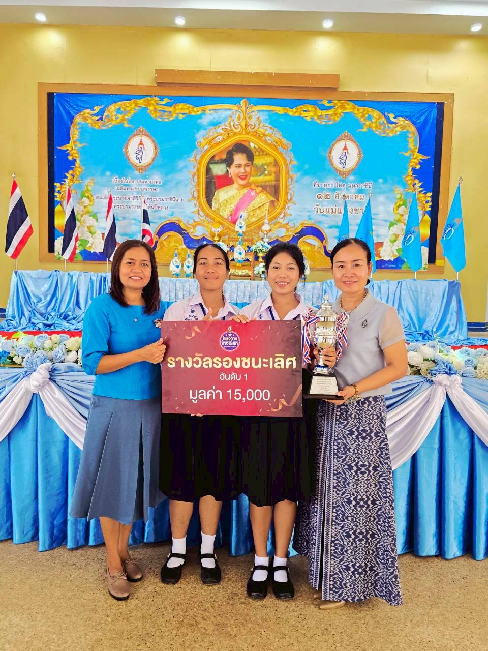 LINE_ALBUM_Mother's Day_250809_3.jpg